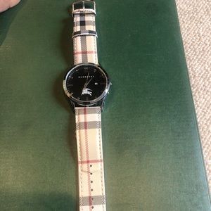Burberry Watch LImited Edition New Battery